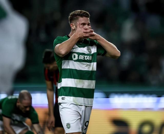 里程碑夜！辽宁本钢绝杀压哨，葡超集结日刷纪录，目标明确，阵容厚度经受考验的简单介绍