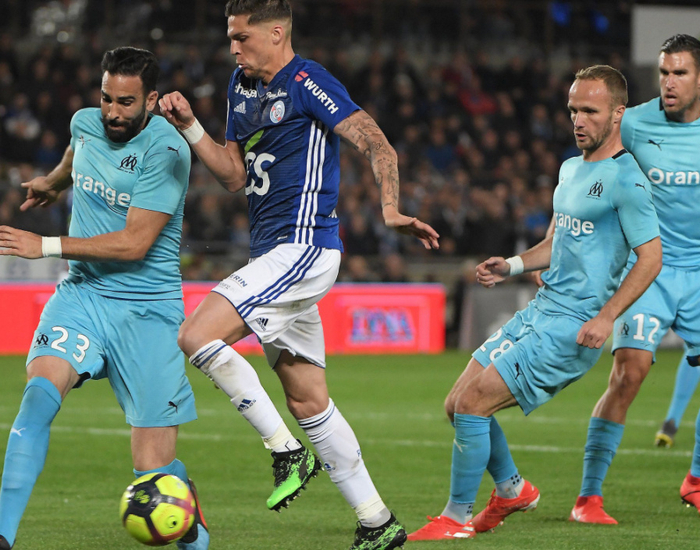 英雄联盟官方下载-包含纽卡斯尔内部会议纪要流出：赛后队长鼓劲；法国杯使命明确；球队文化再被提及的词条