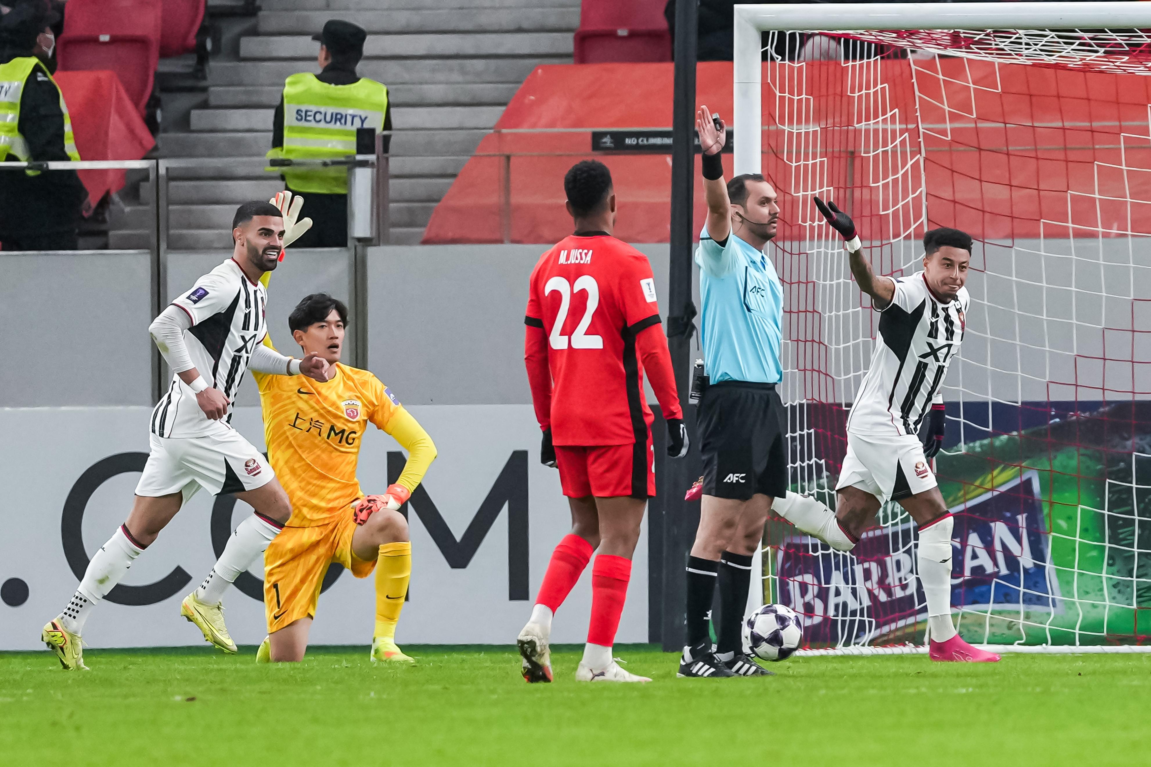 载lol新手成长礼包-包含关键时刻上海海港调整名单以备亚冠，主帅复盘环节打磨，悬念犹存，赛季目标并未改变的词条