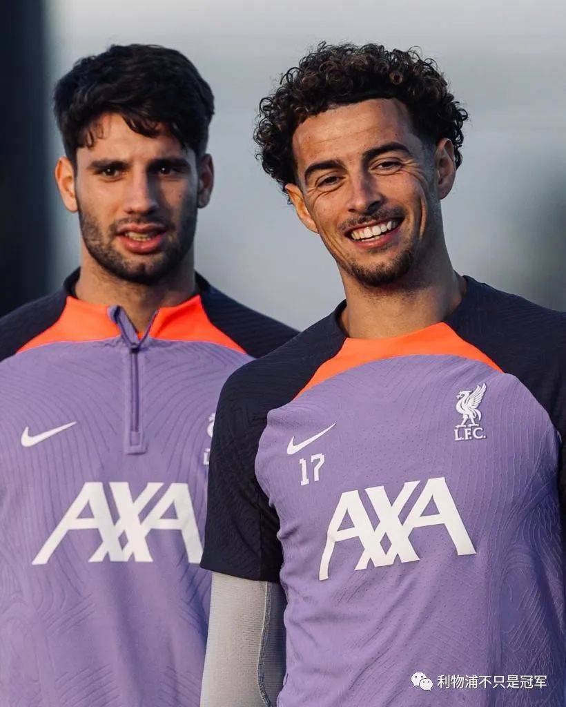 lol下载-萨克拉门托国王训练开放日，今晚调整名单引欢呼，法国杯在即，轮换策略成焦点的简单介绍